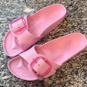 Birkenstock Light Pink Slide Sandals with Buckle